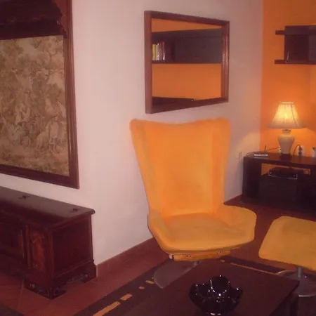 Апартаменти Jelena Задар