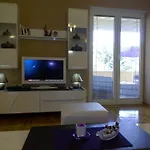 Jelena Апартаменти *