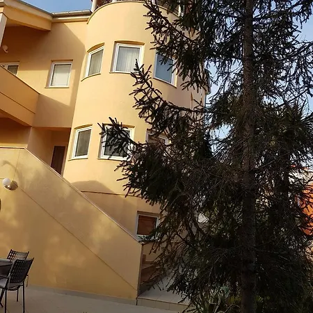 Jelena Appartamento Zara